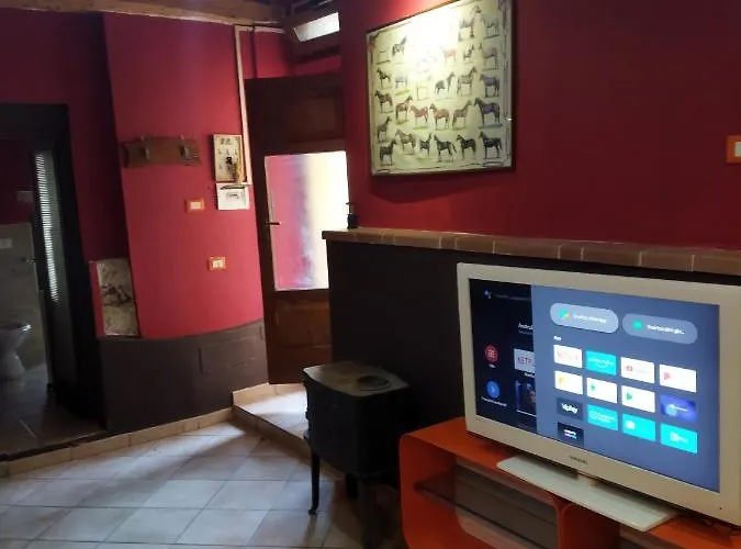 Loft 70 Apartman Montescudaio